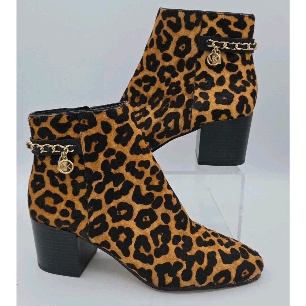 Michael Kors Elsa leopard print calf hair ankle boot gilded chain Size 8.5 EUC